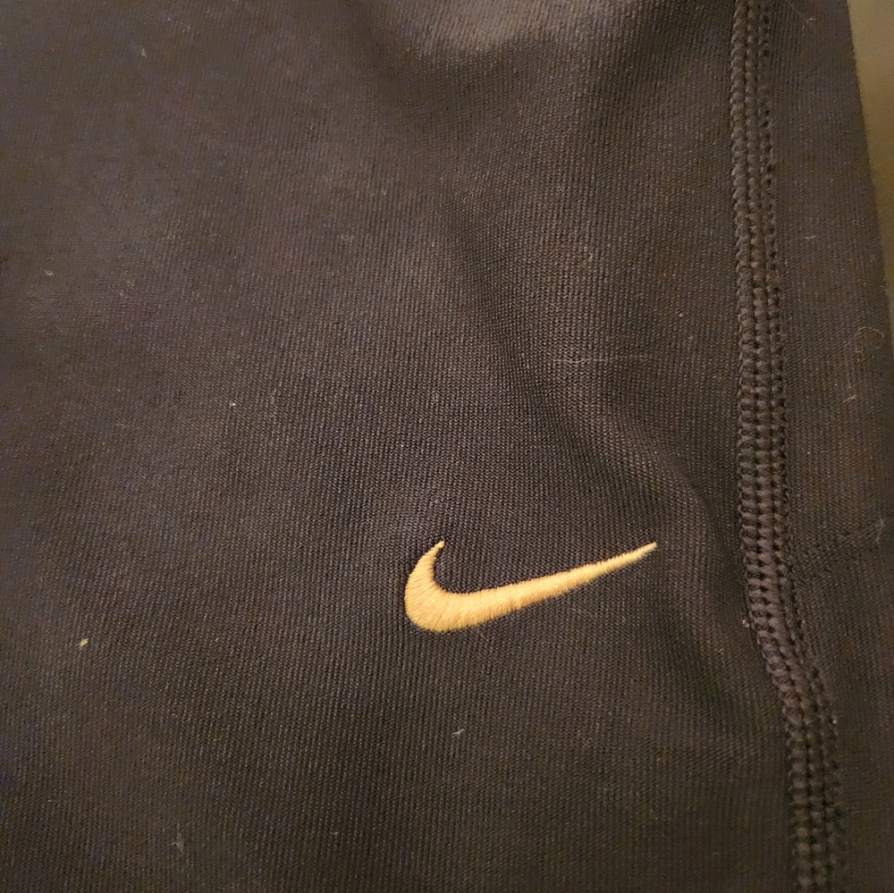 NIKE bundle 🏃🏼‍♀️💪❤️ - Picture 11 of 13